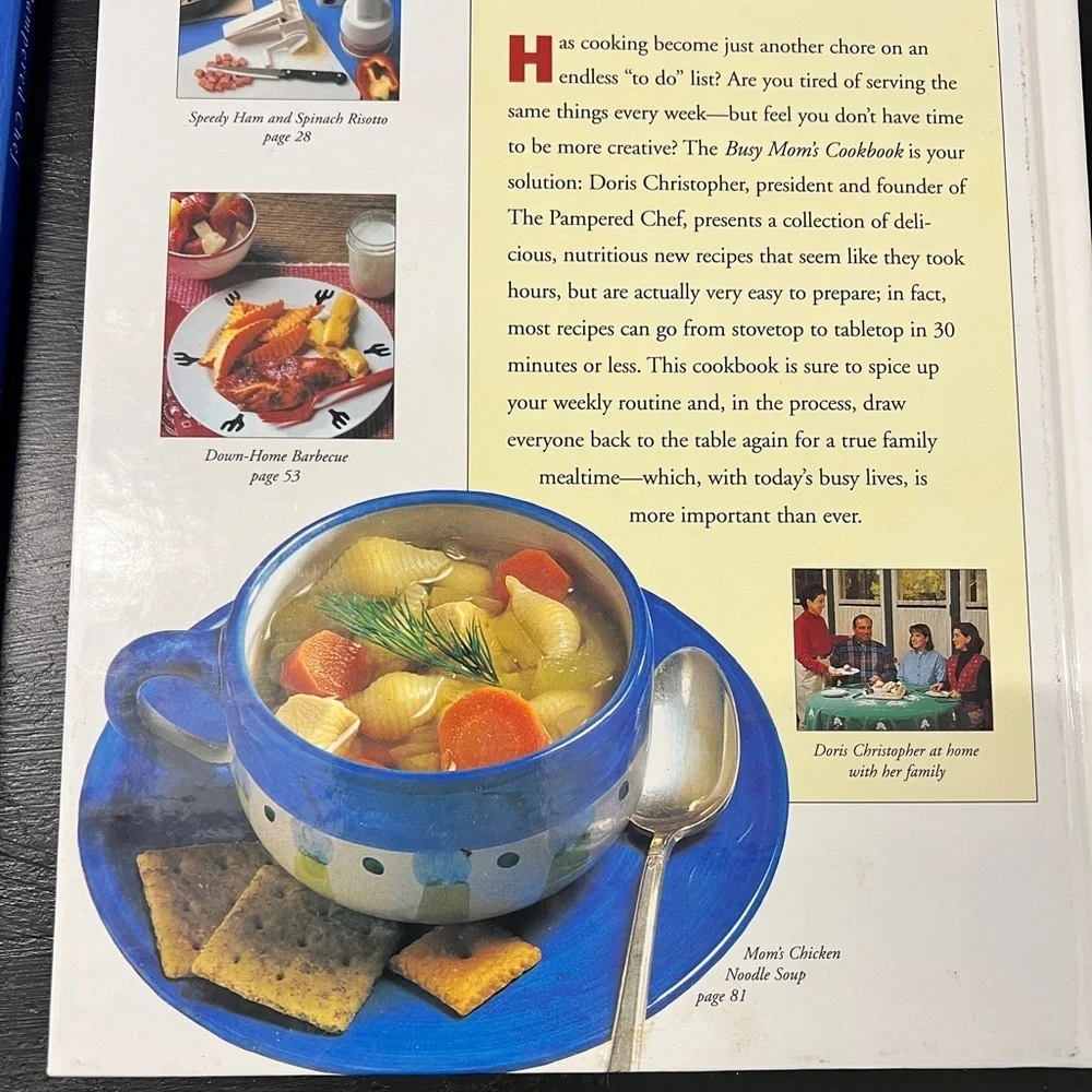Vintage Pampered Chef Cookbooks Set Food Family & Friends & Busy Mom’s Cookbook